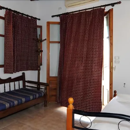 Thalatta Aparthotel