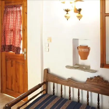 Thalatta Aparthotel 2*